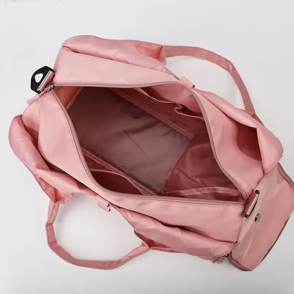 Wholesale 4 Pcs of Womens Nylon Gym Travel Bag